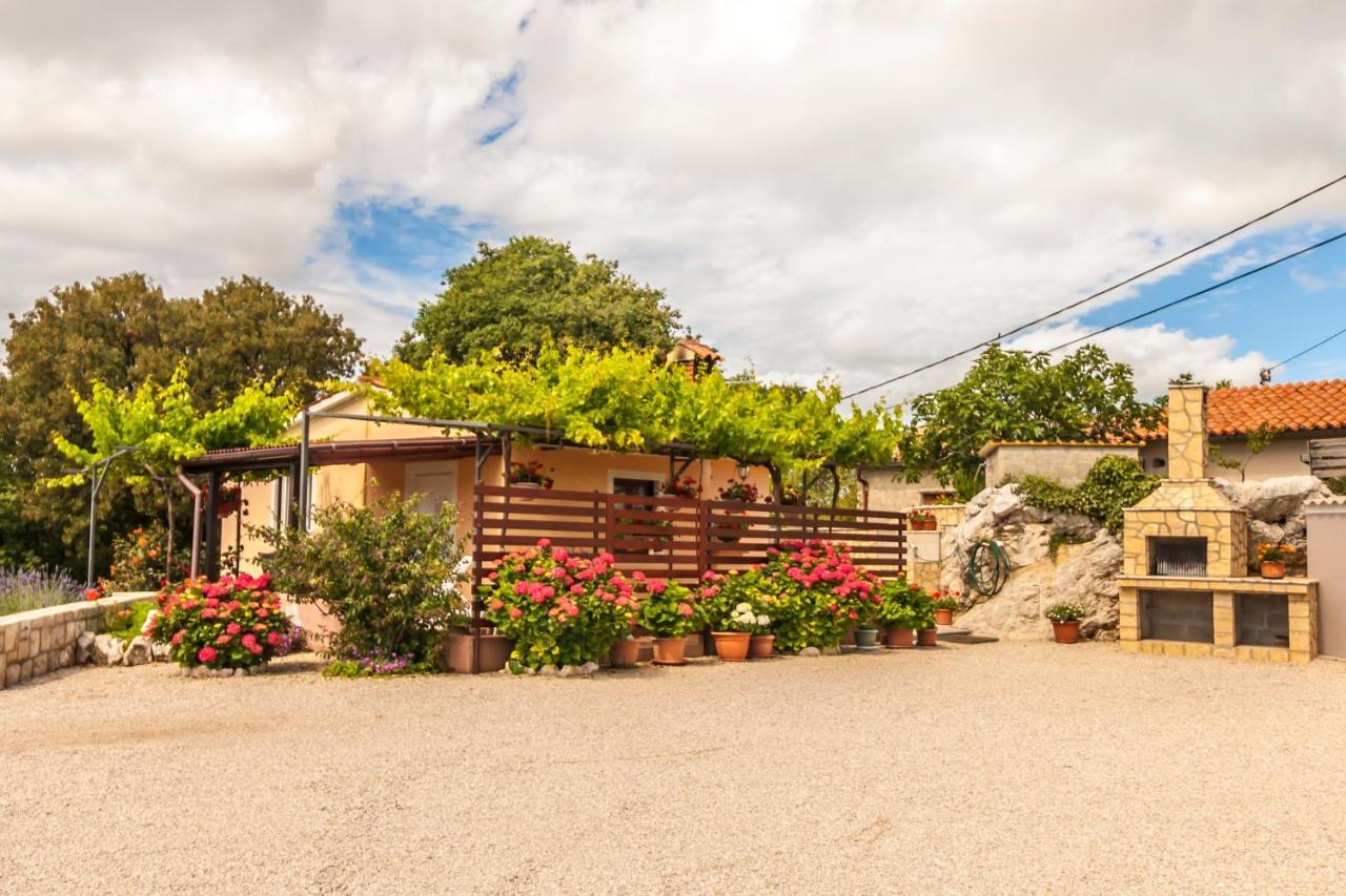 Holiday Home Lana Labin  Bagian luar foto