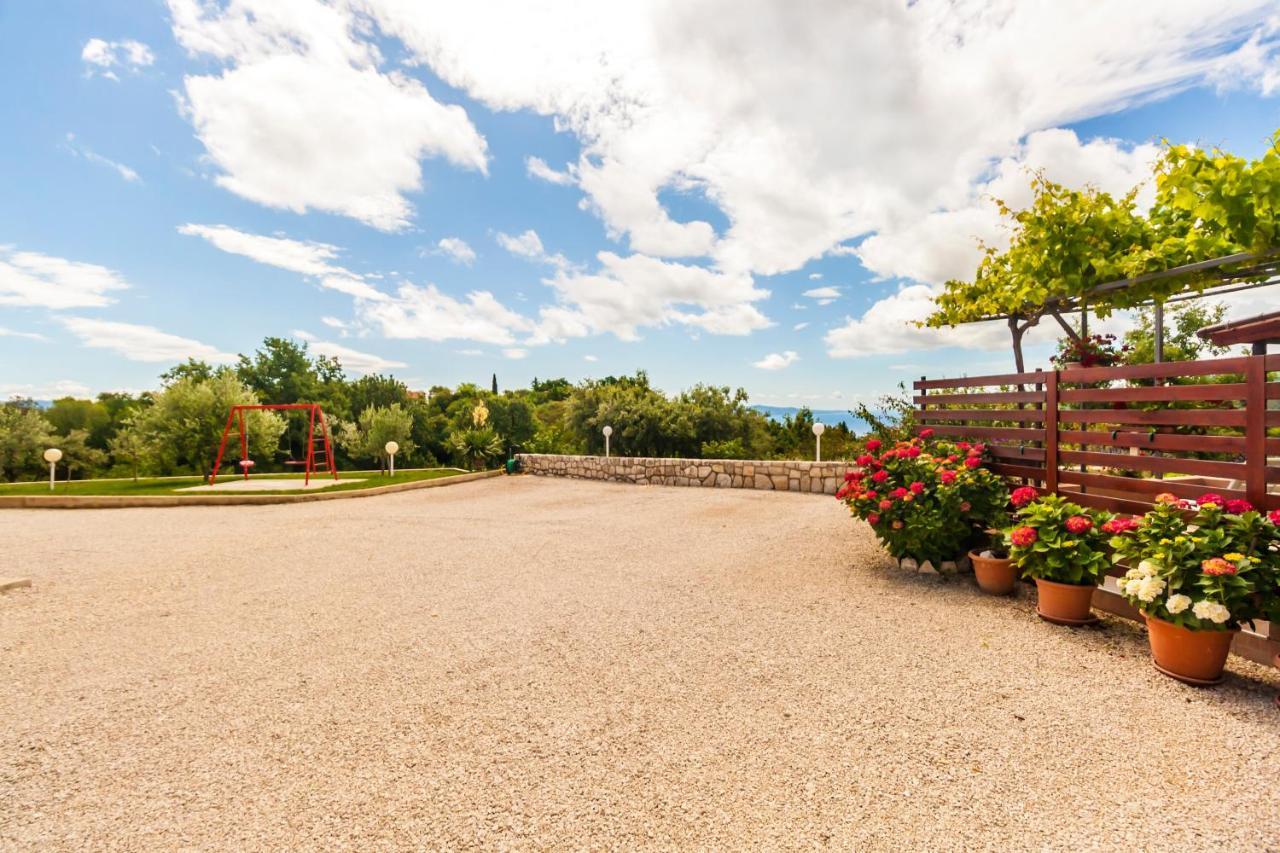 Holiday Home Lana Labin  Bagian luar foto