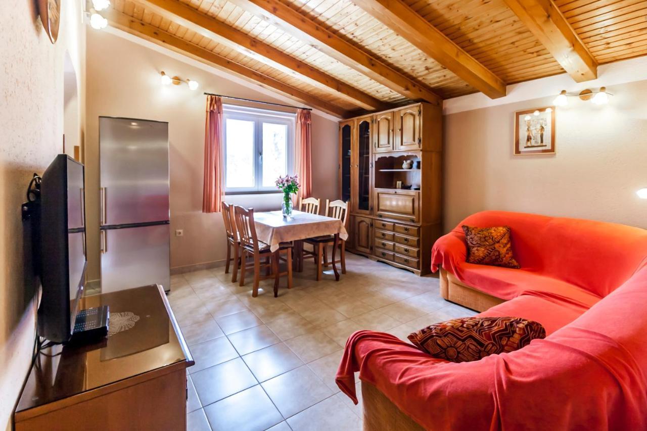 Holiday Home Lana Labin  Bagian luar foto