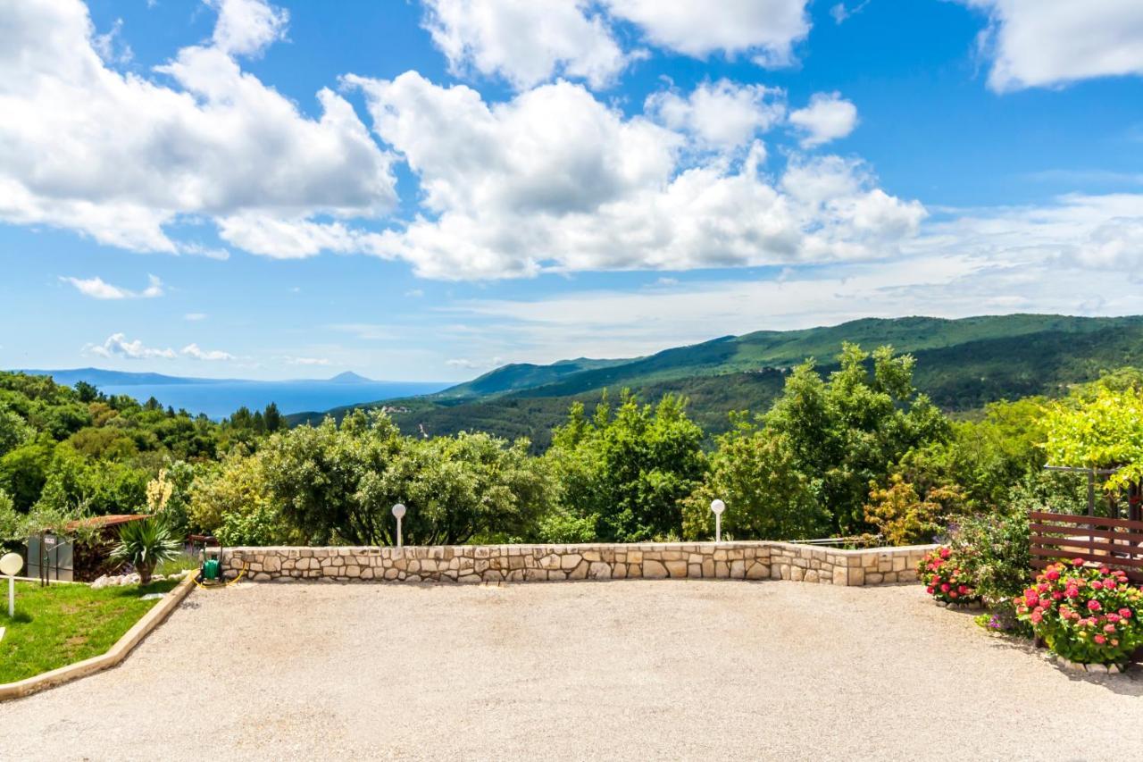 Holiday Home Lana Labin  Bagian luar foto